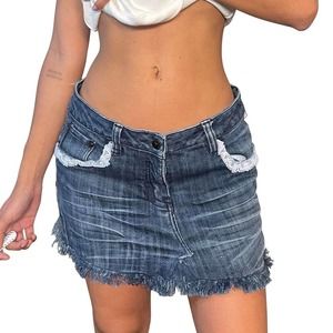 Vintage y2k handpainted mini skirt (S)